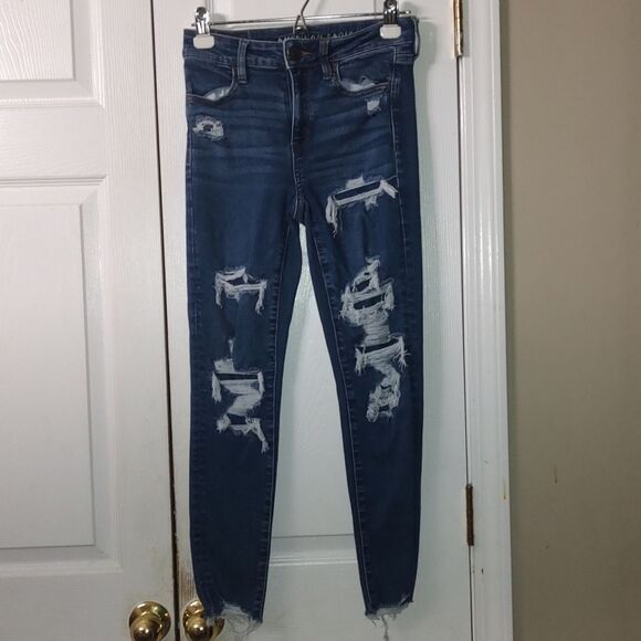 American Eagle Next Level Stretch Super Distressed Hi Rise Jeggings  Sz 4S  NWOT - Picture 1 of 16